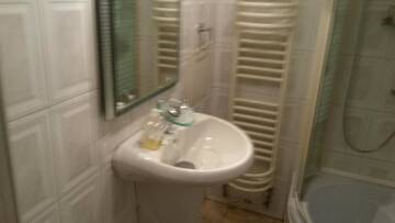 Фото номера Дом для отпуска Дома для отпуска Casa din Poiana г. Săcărîmbu 29